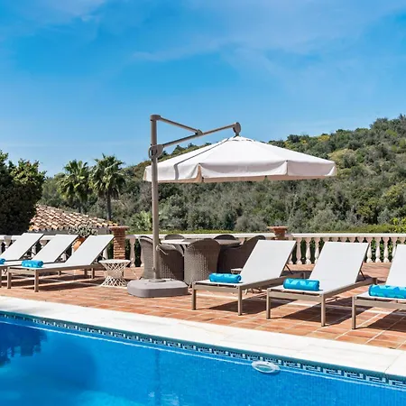 Willa Vista Royale Ref #100 Marbella
