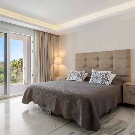 Vista Royale Ref #100 Willa Marbella